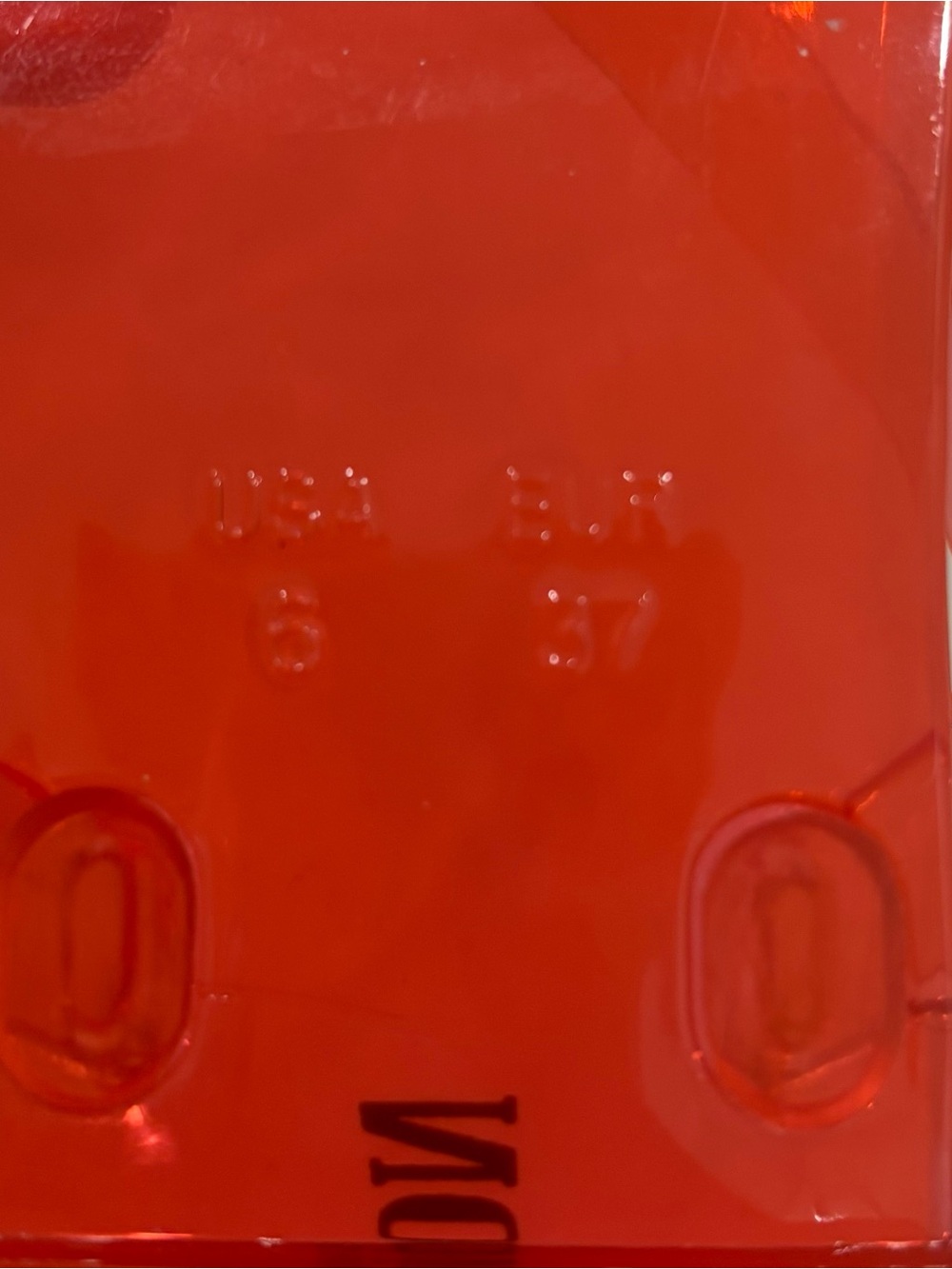 True Religion Transparent Red Jelly Flip Flop Sandals with Gold Logo - Picture 4 of 4